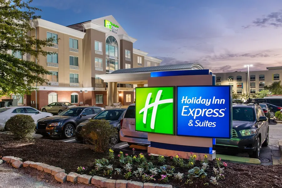 Holiday Inn Express & Suites Columbia-I-26 @ Harbison Blvd by IHG hotel detail image 6