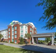 Holiday Inn Express & Suites Newberry by IHG hotel detail image 4