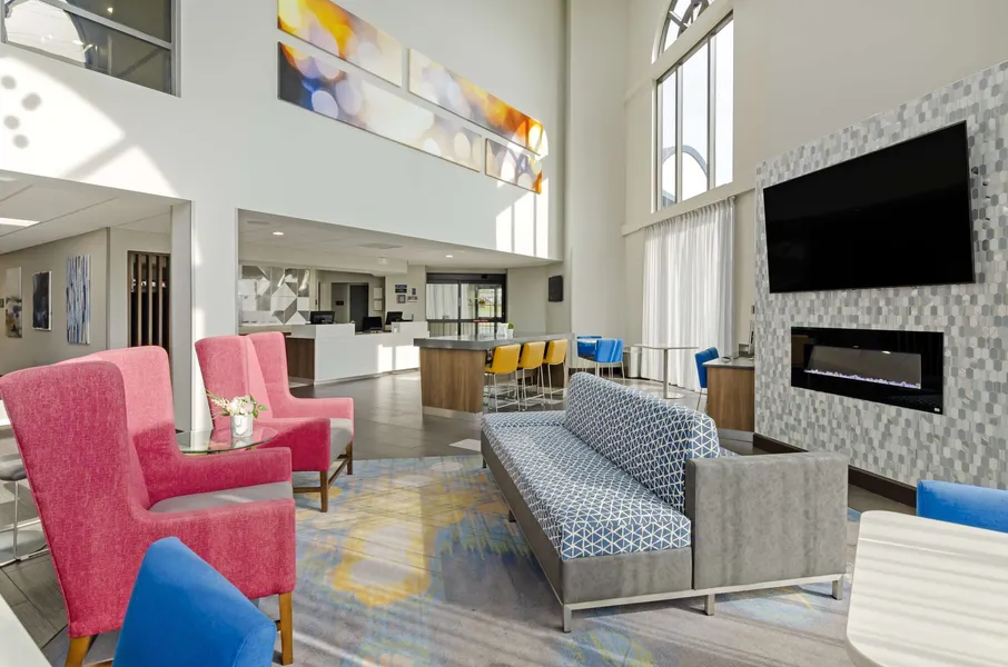 Best Western Plus Harrisonburg hotel detail image 2