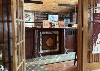 Garnet Hill Lodge hotel thumbnail 7