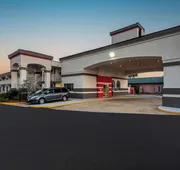 Super 8 by Wyndham Baton Rouge/I-10 hotel detail image 5