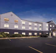 Country Inn & Suites by Radisson, LSU/Medical Corridor hotel detail image 4