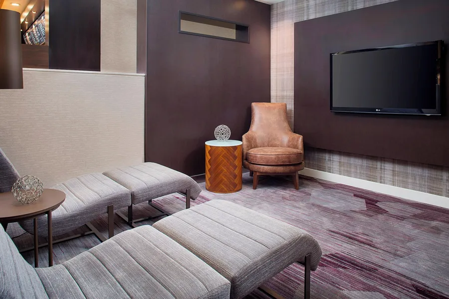 Courtyard by Marriott Birmingham Homewood hotel detail image 6