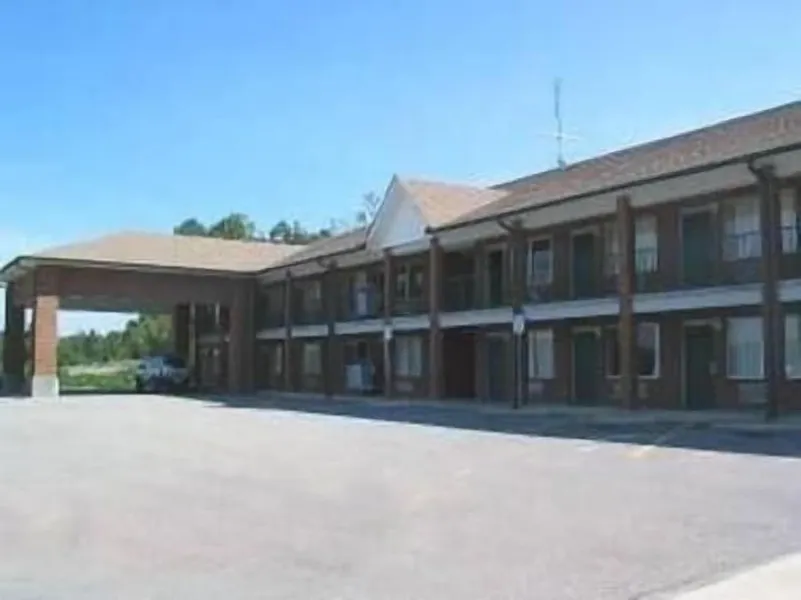 Americas Inn hotel detail image 2