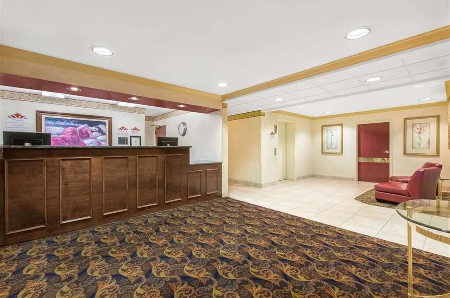 Lancaster Suites hotel detail image 2