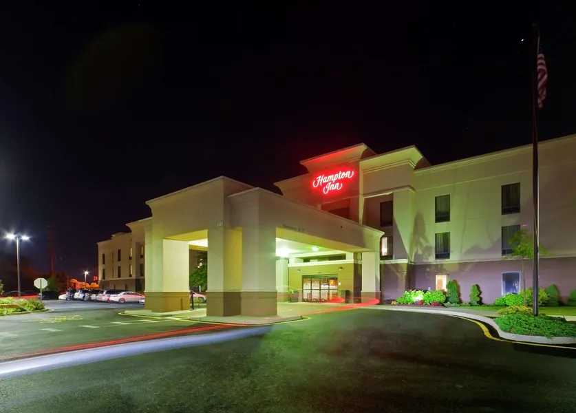 Hampton Inn North Brunswick / New Brunswick hotel detail image 2