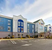 Comfort Suites East Brunswick - South River hotel detail image 3