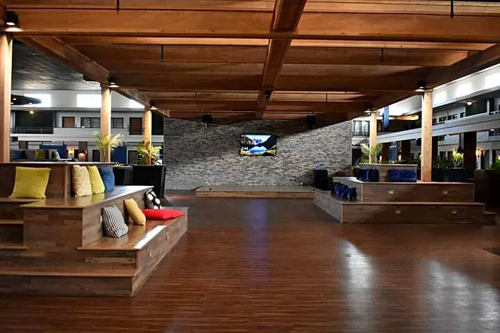 CoCo Key Omaha Hotel and Water Resort hotel detail image 2