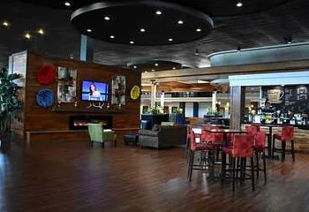 CoCo Key Omaha Hotel and Water Resort hotel thumbnail 3