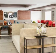 Holiday Inn Express & Suites Bellevue by IHG hotel detail image 7