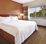Embassy Suites by Hilton Parsippany hotel detail image 3