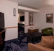 Fairfield Inn & Suites by Marriott Venice hotel detail image 7
