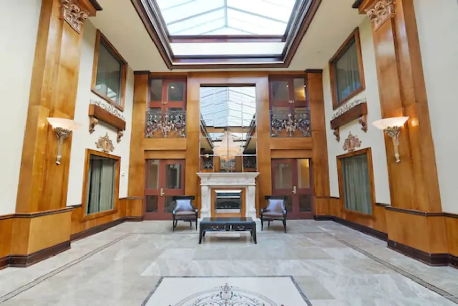 Woodbine Hotel and Suites hotel detail image 6