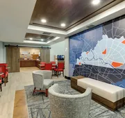 Holiday Inn Express & Suites Richmond by IHG hotel detail image 5