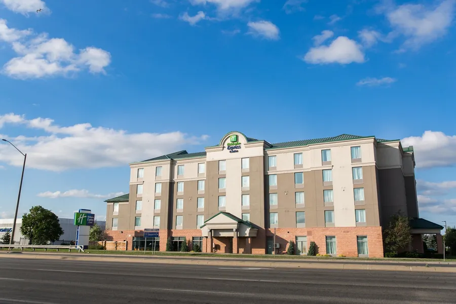 Holiday Inn Express & Suites Brampton by IHG hotel detail image 2