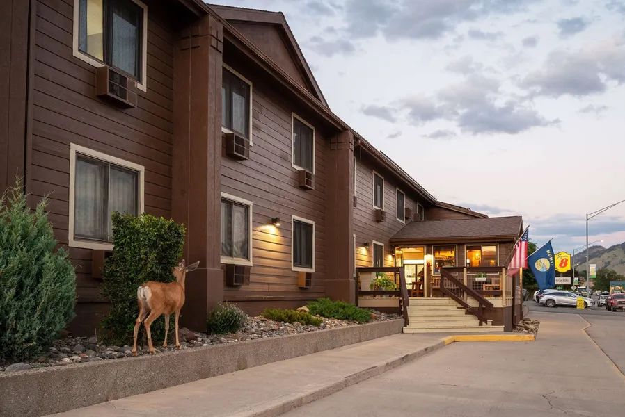 Super 8 by Wyndham Gardiner/Yellowstone Park Area hotel detail image 6