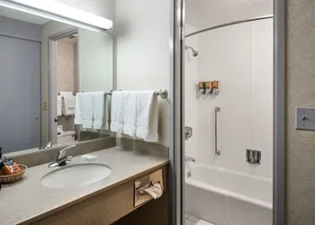 Westmark Anchorage Hotel hotel thumbnail 7