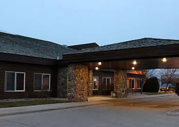 C'mon Inn Thief River Falls hotel thumbnail 3