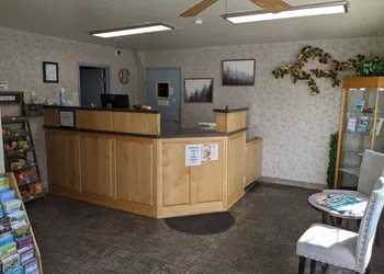 Hi-Lo Motel, Cafe and RV Park Mount Shasta Area hotel thumbnail 7