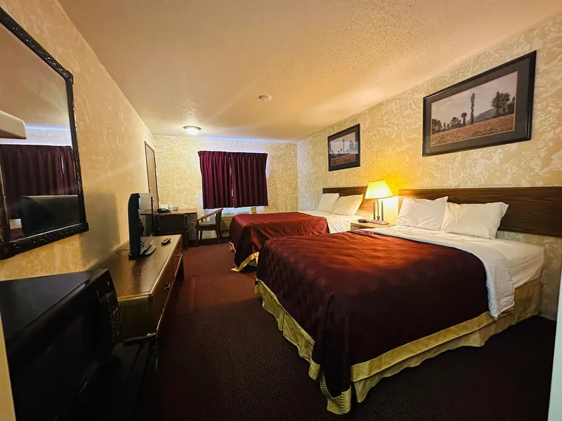 Studio 7 on Main hotel detail image 6