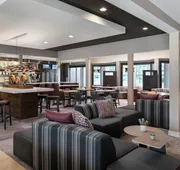 Courtyard by Marriott Pleasanton hotel detail image 4