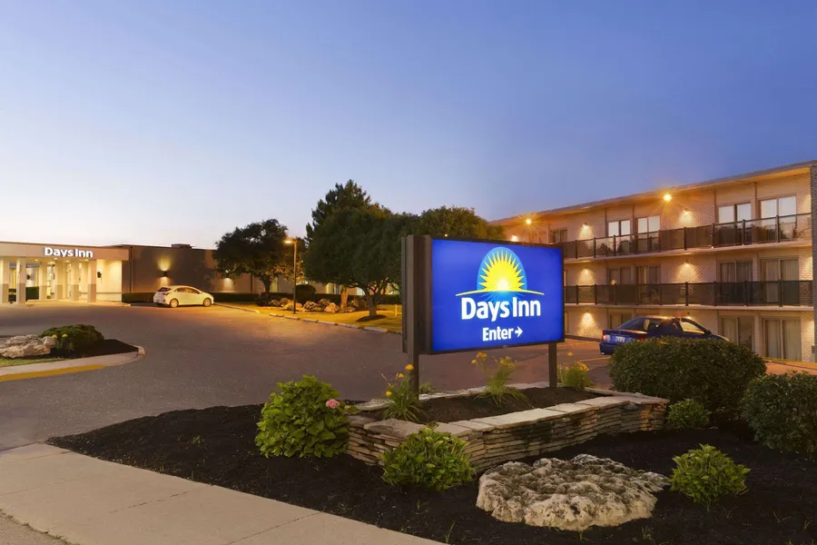 Days Inn by Wyndham London hotel detail image 2