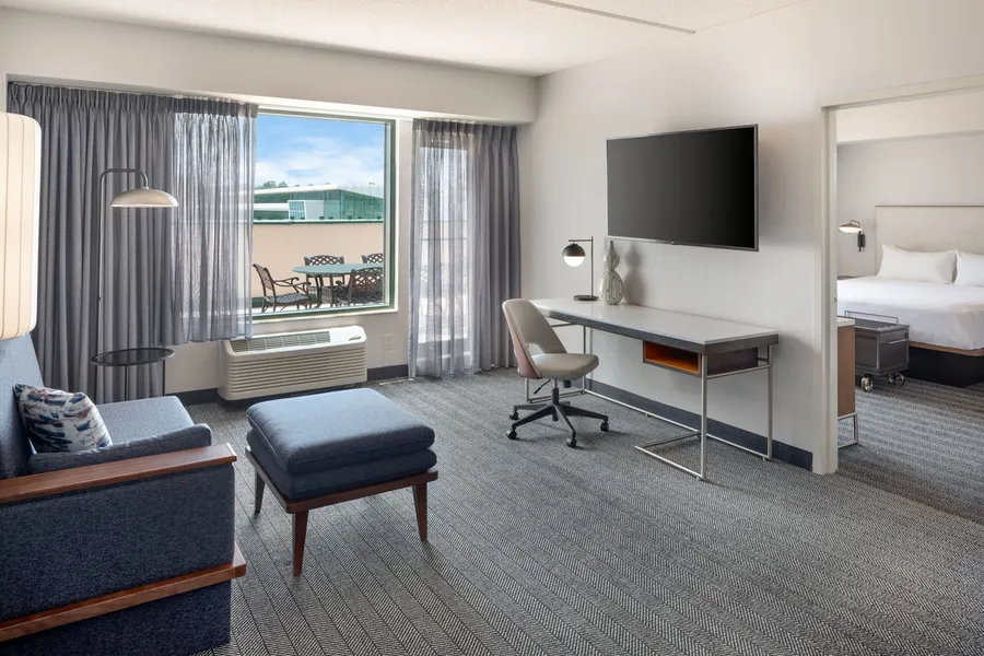 Courtyard by Marriott Stamford Downtown hotel detail image 6