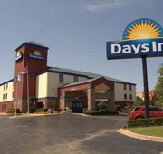 Days Inn by Wyndham Tulsa Central hotel detail image 4