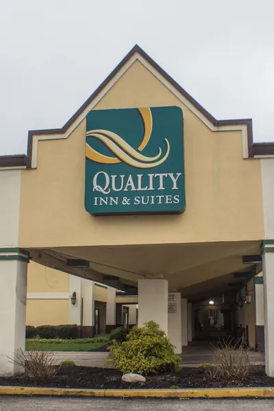 Quality Inn & Suites Erie near Casino hotel detail image 2