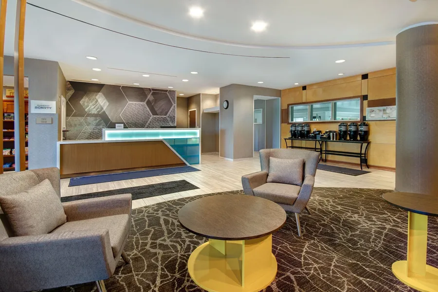 Springhill Suites by Marriott Erie hotel detail image 6