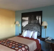 Super 8 by Wyndham Cedar City hotel detail image 7