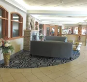 Rosslyn Inn and Suites hotel detail image 3