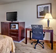 Quality Inn near Six Flags Discovery Kingdom - Napa Valley hotel detail image 3