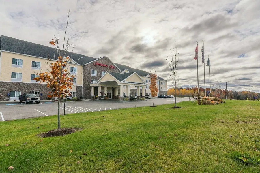 Hampton Inn Bangor hotel detail image 2