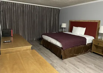 Pasadena Rose Inn hotel thumbnail 6