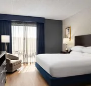 DoubleTree by Hilton Hartford - Bradley Airport hotel detail image 7