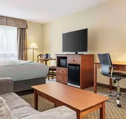 Quality Inn Airport hotel detail image 7