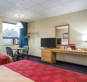 Econo Lodge Manchester hotel detail image 7