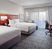 Courtyard by Marriott Greensboro hotel detail image 5