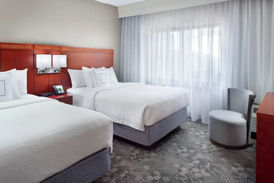 Courtyard by Marriott Greensboro hotel detail image 6