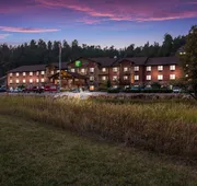 Holiday Inn Express Hotel & Suites Custer by IHG hotel detail image 3