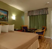 Vagabond Inn Bakersfield North hotel detail image 4