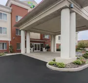 Holiday Inn Express Rochester NE- Irondequoit by IHG hotel detail image 7