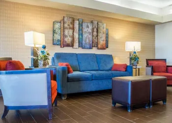 Comfort Inn West Rochester hotel thumbnail 7