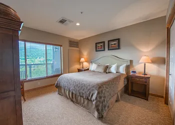 Silver Mountain Lodging hotel thumbnail 7