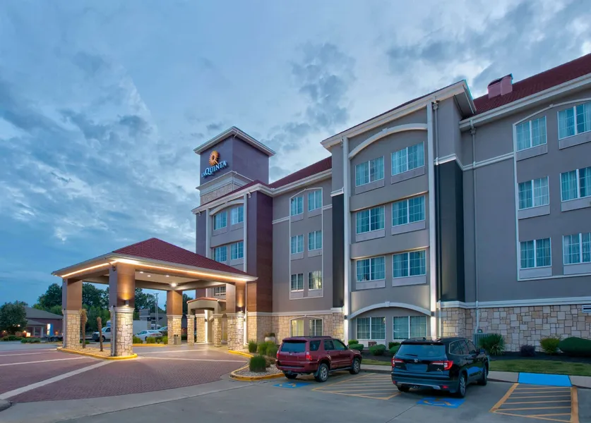 La Quinta Inn & Suites by Wyndham Little Rock - Bryant hotel detail image 2
