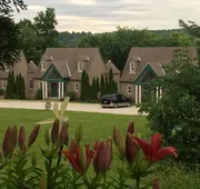 Spruce Hill Inn and Cottages hotel detail image 3