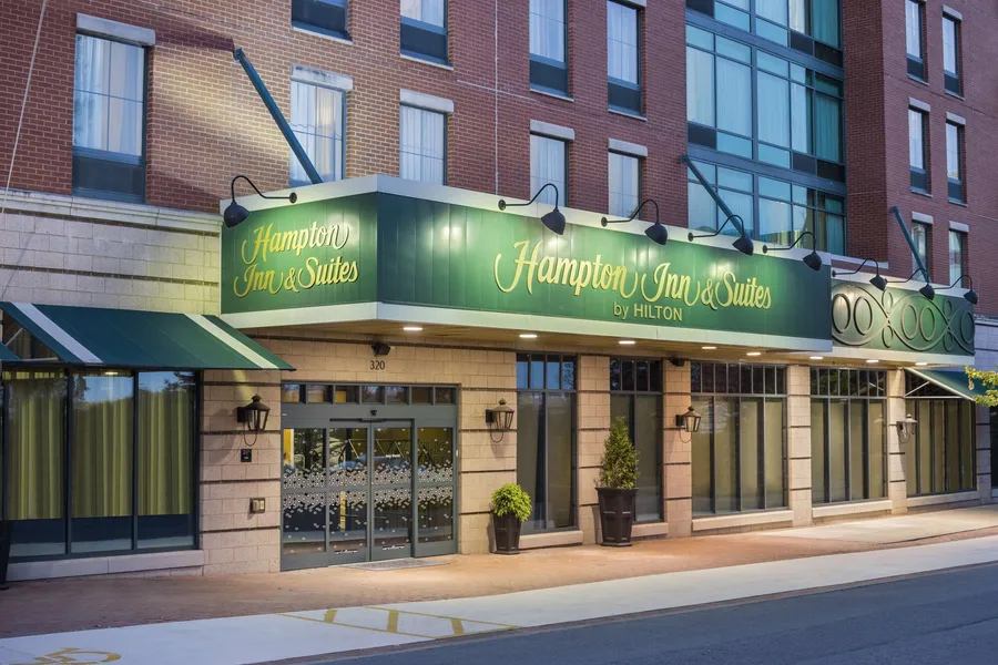 Hampton Inn & Suites Little Rock-Downtown hotel detail image 2