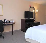 Hampton Inn Clinton hotel detail image 4