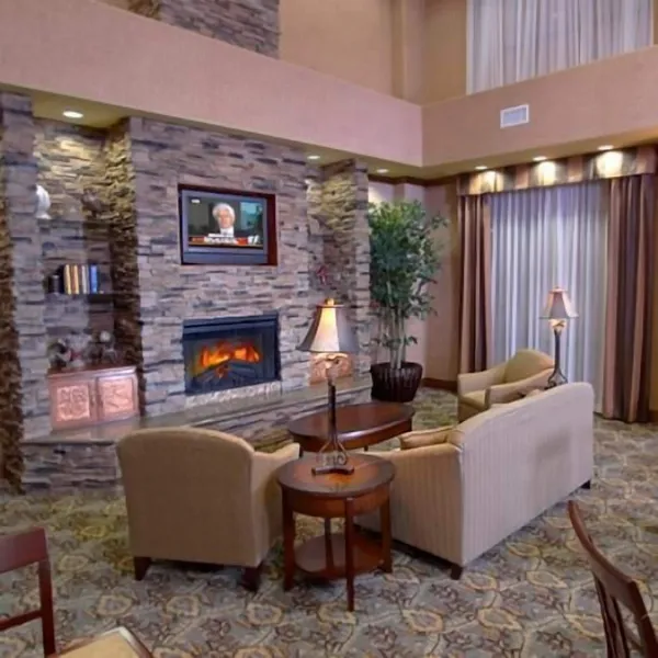 Hampton Inn & Suites Farmington hotel detail image 2